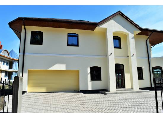 Lūšu iela 10B, Jūrmala by labamaja